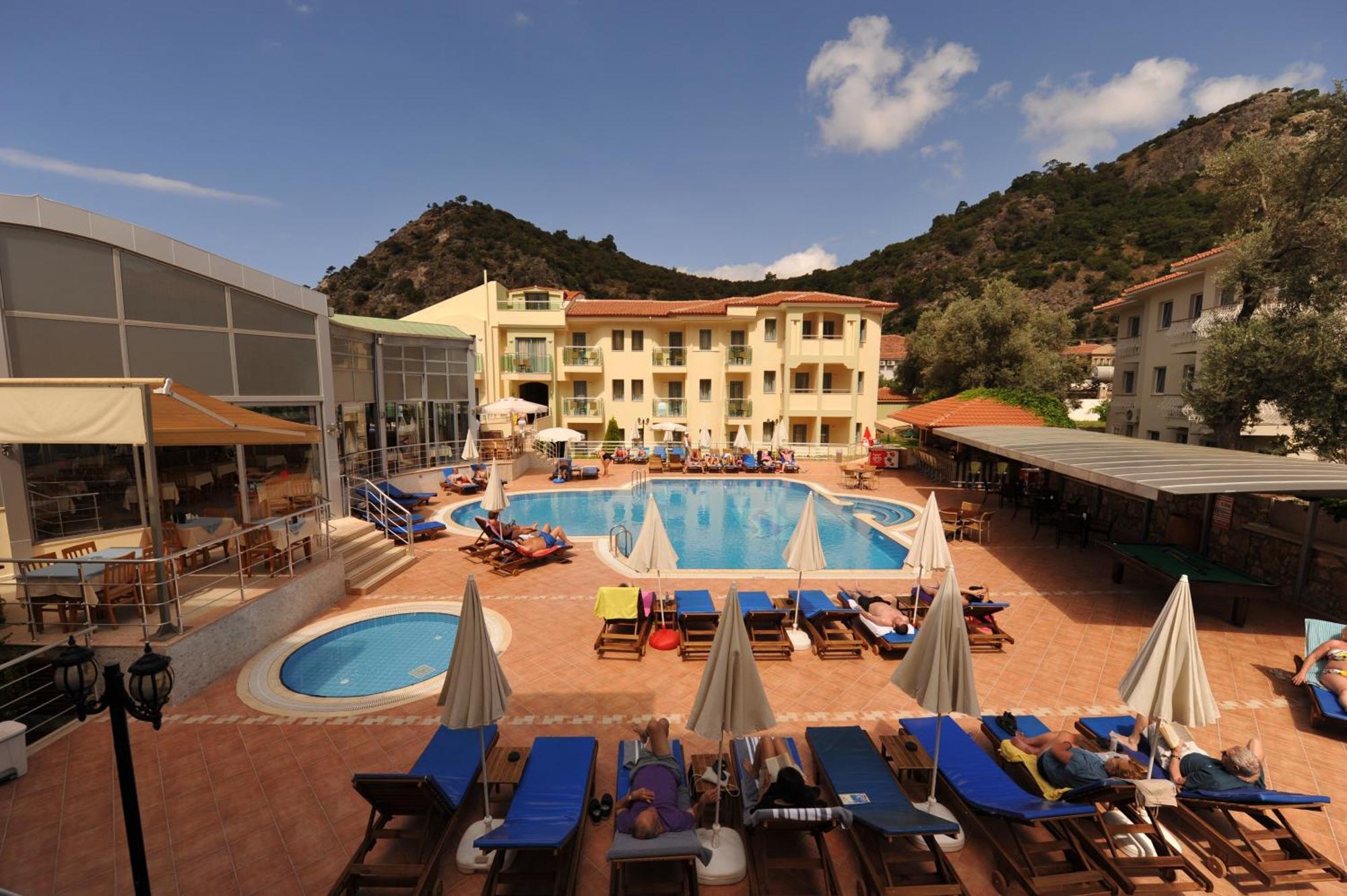 Belcehan Hotel Oludeniz Exterior photo